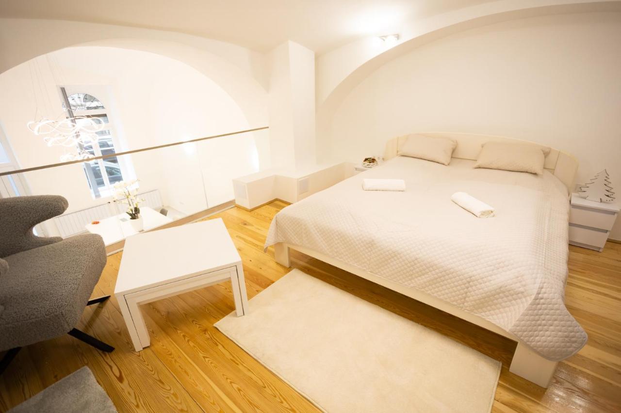 Parliament Exclusive Gallery Budapest Bagian luar foto