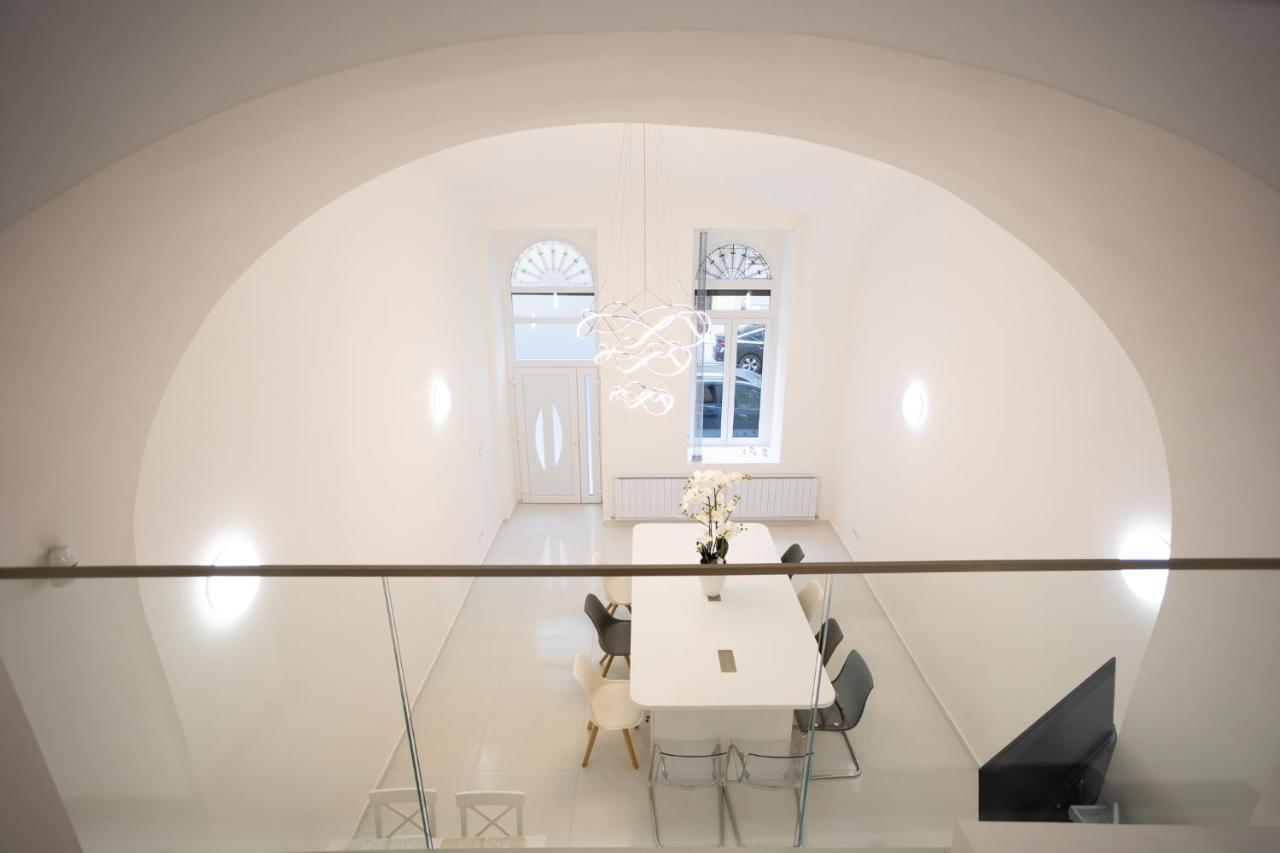 Parliament Exclusive Gallery Budapest Bagian luar foto
